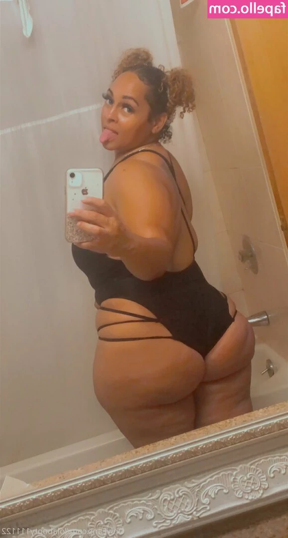 lolabooty111122 - Y aquí va mi outfit de hoy  D