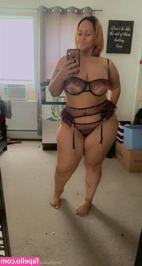 lolabooty111122 - If you tip me tonight, I'll send you something really nasty!