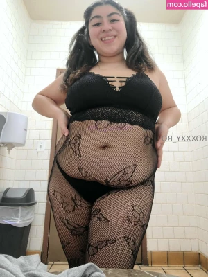 roxxxy_ro [ roxxxy-ro ] - I m so excited for tomorrow  Can t wait to see you guys