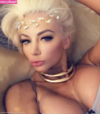 Nicolette Shea [ nicolette-shea ] - Baby blue jeans 💙 part 1