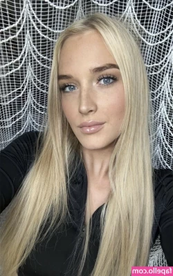 Nicolette Shea [ nicolette-shea ] - 有沒有人想要跟娜娜洗泰國浴  Does anyone want to take a