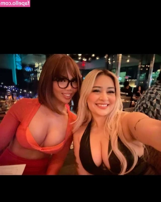 kimmayyx0 - I ll be relaxing in my hammock if anybody needs me today