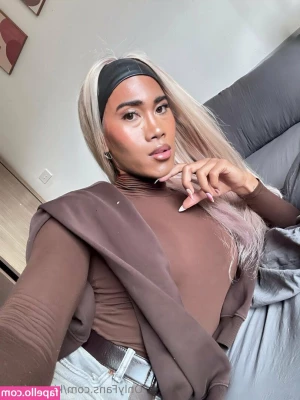 kira.asia.ts [ kira-asia-ts ] - Dressing room pussy