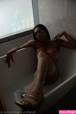 kira.asia.ts [ kira-asia-ts ] - FREE subscription for  merybigcurvy  a latin ready to fulfill your