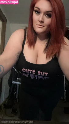 pixelxgeek - Piggie here. Fair is fair! I got to sit on him after 🐷🥰