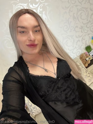 albinasambuca.ts [ albinasambuca-ts ] - I missed the blonde  so it s back  Until I get bored again