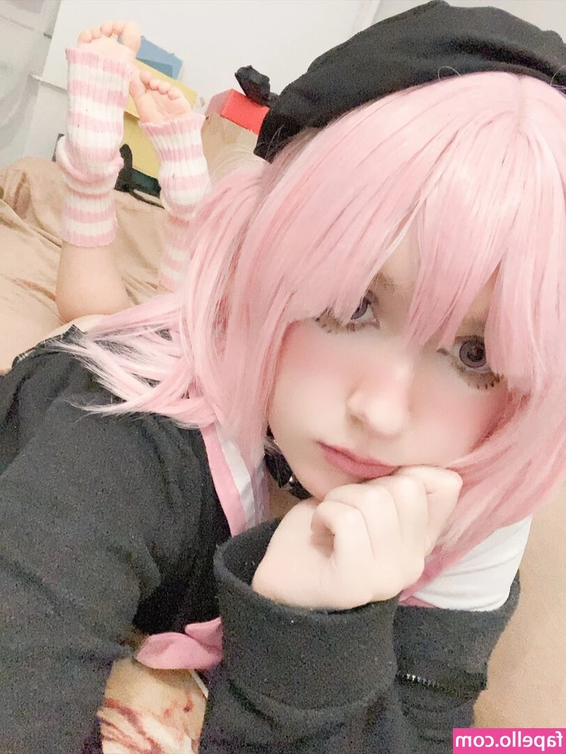 HappyMealBunni - 煮飯系列  2 3 全裸煮飯給baby吃 最後誰煮誰  evanli91720