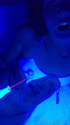 lil.red.rae666 [ lil-red-rae666 ] - quarantine morning masturbation ENJOY