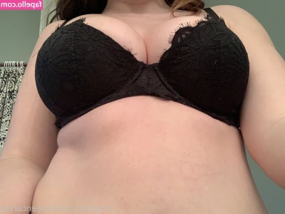 Doreencurves - Should I make a fucking machine POV video??? Tried to record one and