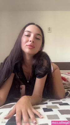 brittanyzick - Just shot 8 whole videos to end the month strong. Check your inbox,