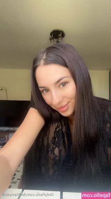 brittanyzick - Boobs or butt  Which would you rather cum on