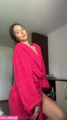 brittanyzick - Need some support 😏