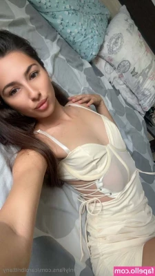 brittanyzick - These leggings are perfect to wear without a thong  they are very
