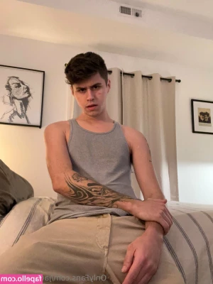 jacksonxkrec - Do you know what today is?? 😉  Comment below ⬇️