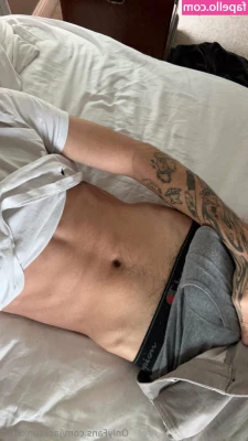 jacksonxkrec - Here to show you my boobies