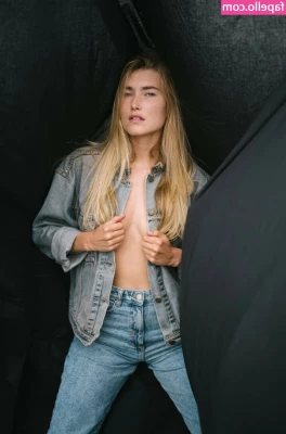 Océane Le Ny [ oceane-le-ny ] - The heat between us is undeniable  How do you plan to keep the flames