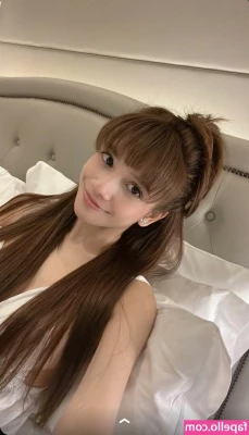 Eeeveenara - How is everyone  Debating on making some super spicy content later