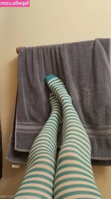 jayboy42069 - These lil cheeks wanna do something to you 😋