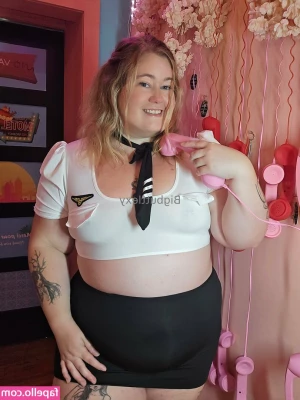 bigbuttlexy - Ring for your maid and I'll be there😳❤️