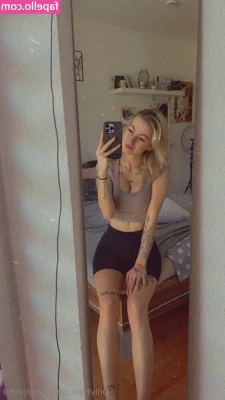 Sweetjoli69 - Merry Christmas  I send my love as well as naughtiness to you all