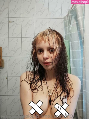 lizi.goldenblazefree [ lizi-goldenblazefree ] - Love summer  1st lake trip  xoxo