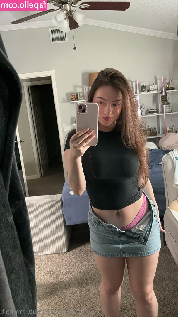 sophiequeenxx - I m still out here clowning