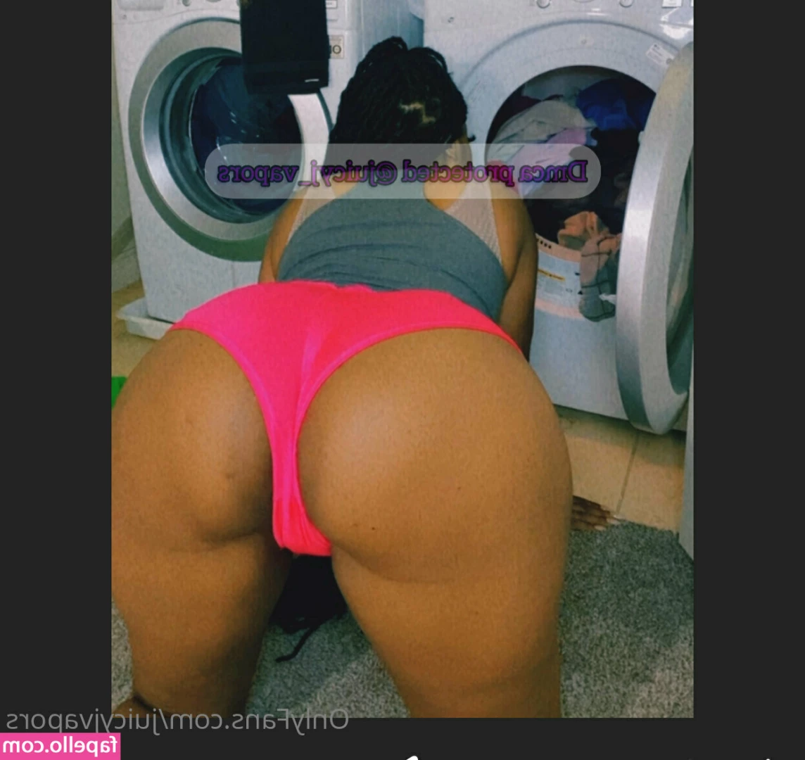 juicyjvapors - Would you like to have me at your feet