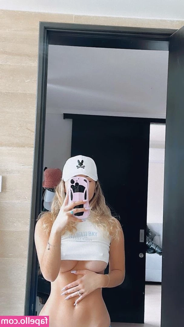 Sofia Munoz [ sofia-munoz ] - Moist Mondays 💦