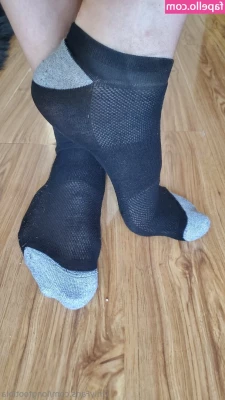 longfootlola - What would you do if I showed up to your house like this  waiting for