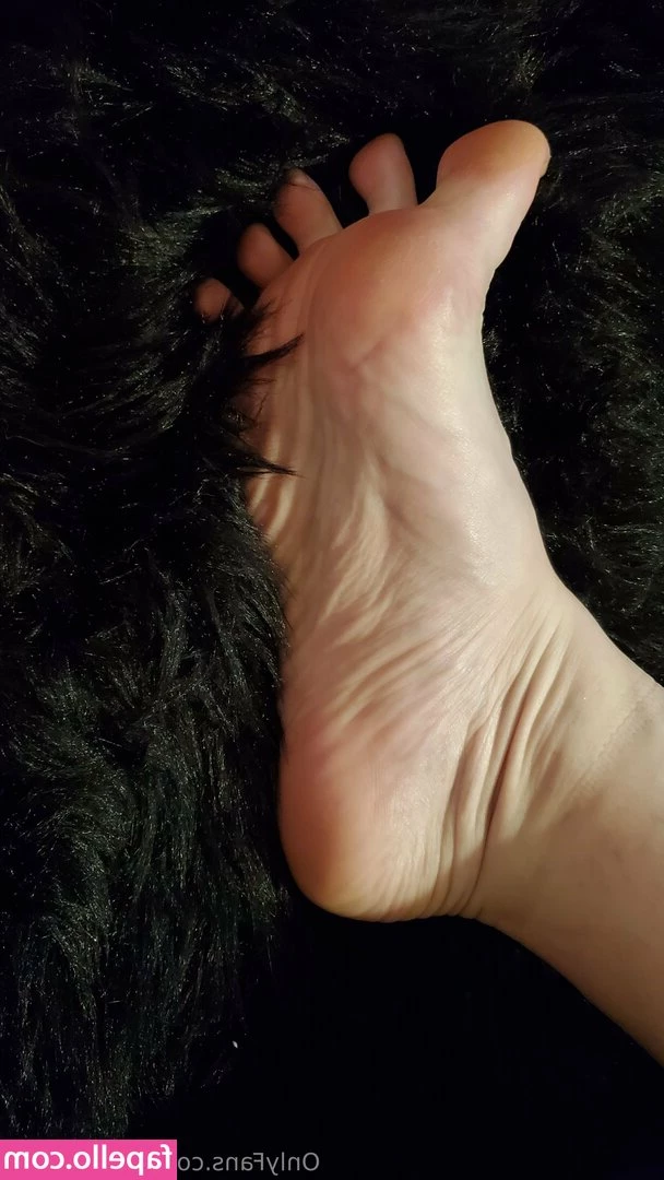 longfootlola - Hi