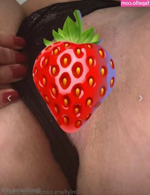 milliemay69 - How is your thursday going babies? Be on the lookout for this yummy