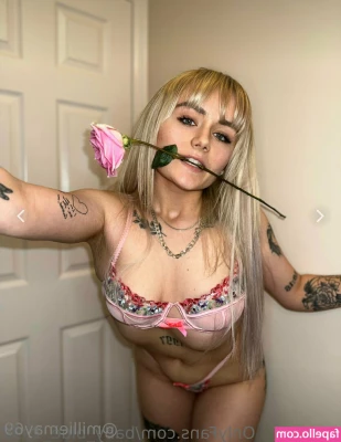 milliemay69 - Morning farts smell stale and stinky  I m gonna work on a long video