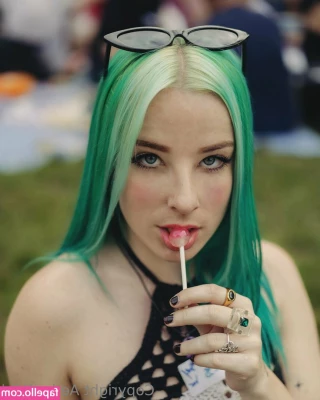 aedrawild - FOLLOW FREE  alwayssexy6  alwayssexy6 -photos  videos -virtual