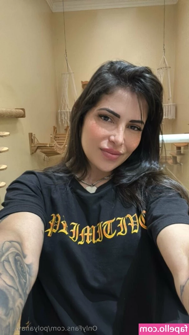 polyanaviana - I m gonna need people to start helping me come up with captions
