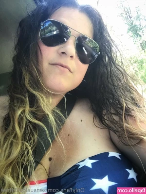 sensualcpl84free - i really enjoy to take pictures for you guys. put out my dick and