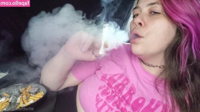 whothefkis.alice [ whothefkis-alice ] - Visiting Florida this week… maybe I’ll touch grass… I’ll