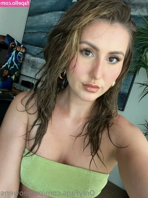 paigeowens - Filmed a couple scenes yesterday you do not want to miss