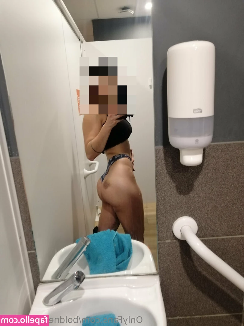 boldnessflower26 - Cum eat me out