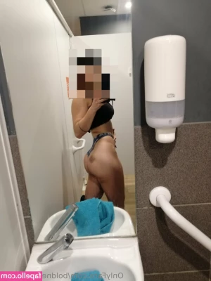 boldnessflower26 - Cum eat me out