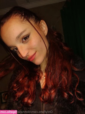 lady_donnatellaa09 [ lady-donnatellaa09 ] - do you like the red