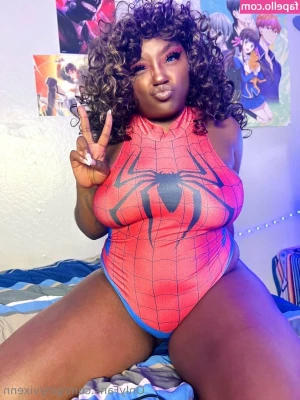 girlyvixenn - DO YOU LIKE VIDEO CALLS  SEND ME DM