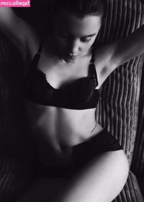 Sasha Chistova [ sasha-chistova ] - Te gustan mis ojos? 😈