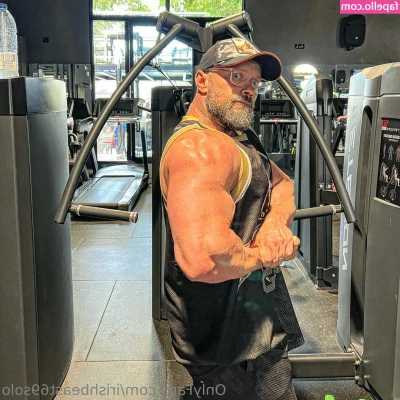 irishbeast69solo - Riding a dildo on a mirror is so fucking hot to me... something about