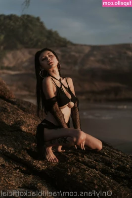 RaeLilBlack - I want to be a special girl for you🌹🌹🌹 Tell me about your