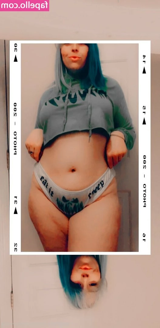 marelymermaid - Hello  Bebés aquí en la ducha donde expreso mis deseos mas