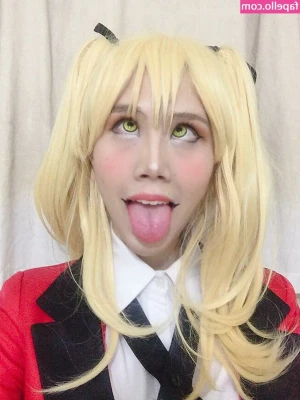 Kura Onee-san [ kura-onee-san ] - What would you do if I stand in your room like this