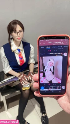Kura Onee-san [ kura-onee-san ] - Want me to rate that hard cock while I moan your name, baby? DM me