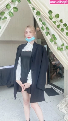 Kura Onee-san [ kura-onee-san ] - Me “Tasting My Cum” is available in your inbox! part 1