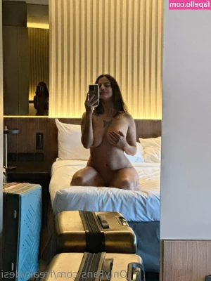 freakydesi - My tits look bigger today 😝  Dont u agree