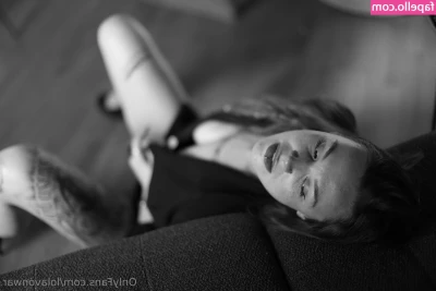 lolavonwar - Solo por HOY   descuento en contenido